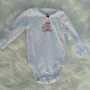 Carter's baby girl bodysuit 6M